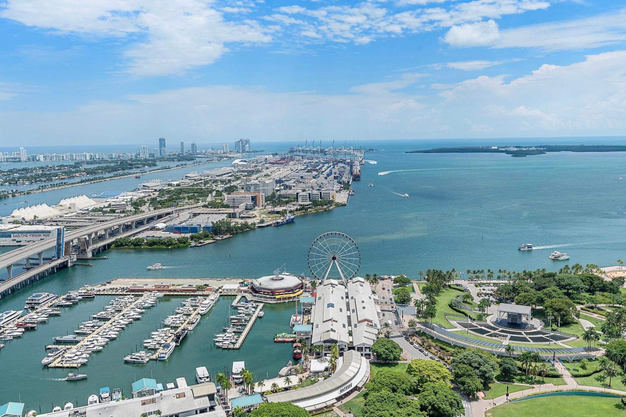 Downtown By Miami Vacation Rentals Exterior photo