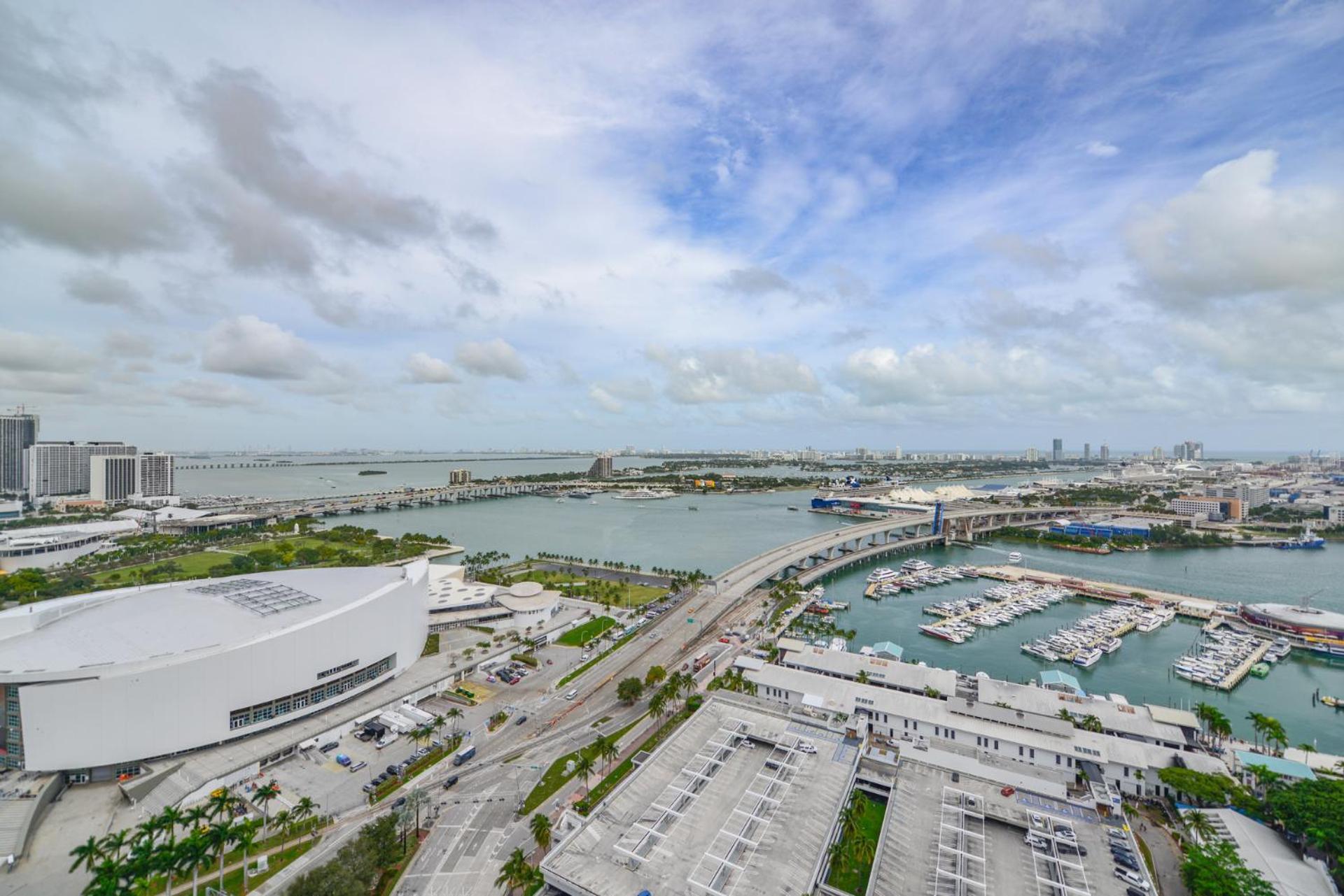 Downtown By Miami Vacation Rentals Exterior photo